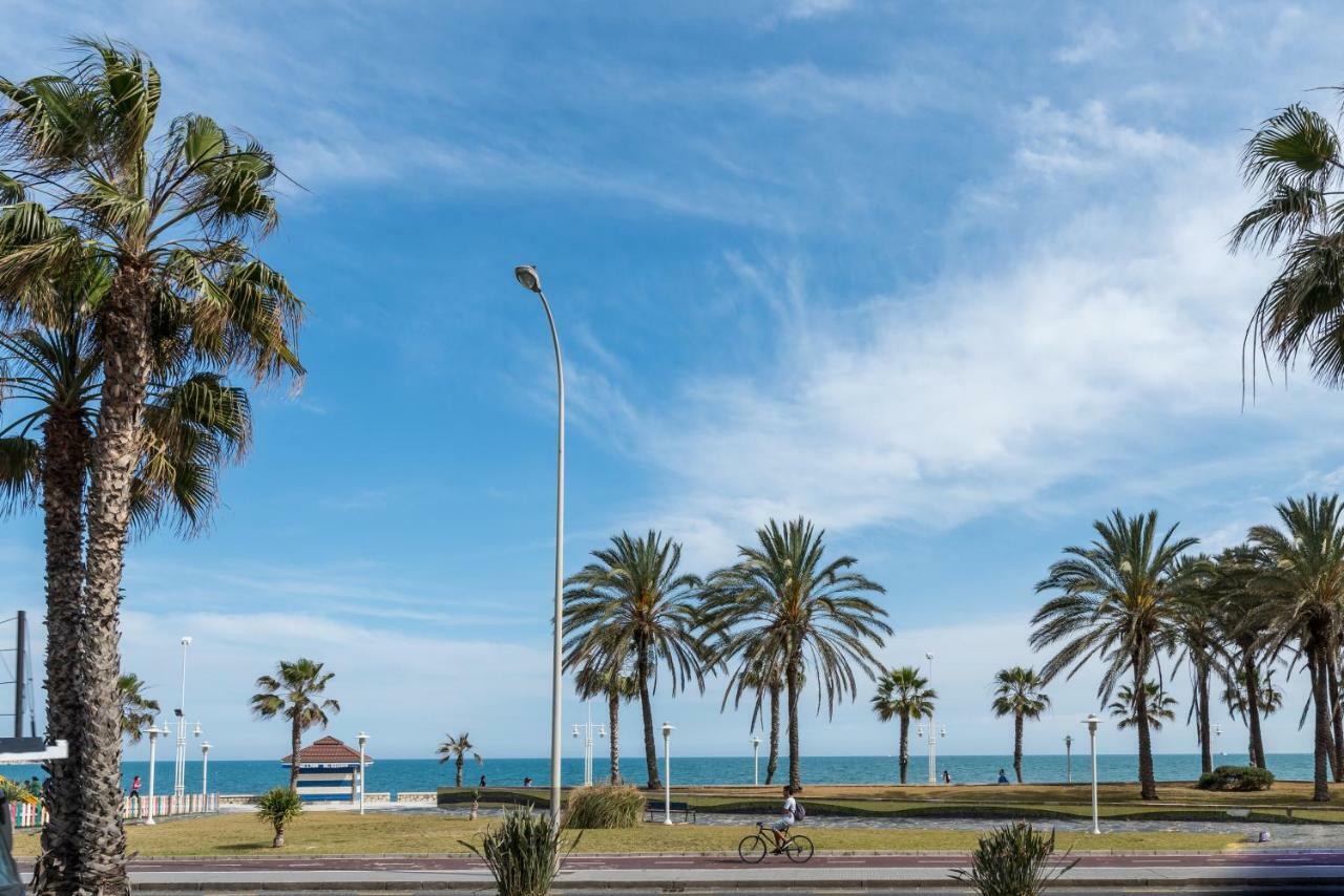 Premium Mediterraneo Beach, Malaga Apartamento Junto A La Playa Exterior foto